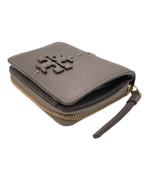 TORY BURCH（トリーバーチ）TORY BURCH (トリーバーチ) マックグロー バイフォールド ウォレット ブラウンの古着・服飾アイテム