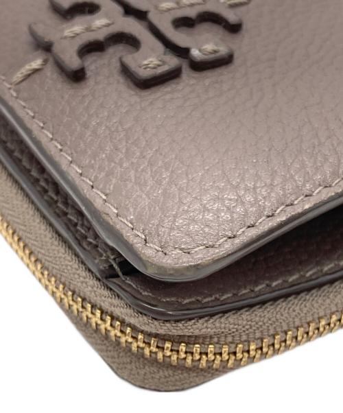 TORY BURCH（トリーバーチ）TORY BURCH (トリーバーチ) マックグロー バイフォールド ウォレット ブラウンの古着・服飾アイテム