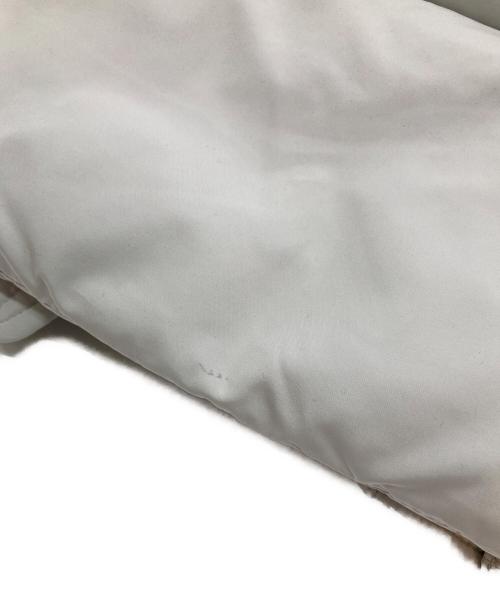 MICHAEL MICHAEL KORS（マイケル マイケルコース）MICHAEL MICHAEL KORS (マイケル マイケルコース) フォーファートリム キルティングベルテッドパファージャケット ホワイト サイズ:XSの古着・服飾アイテム