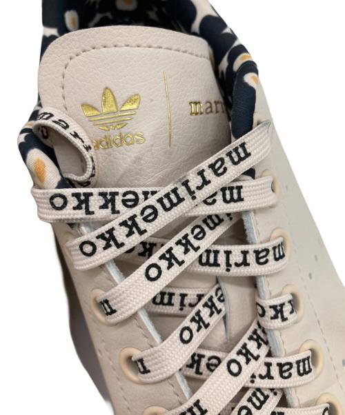 adidas（アディダス）adidas (アディダス) marimekko (マリメッコ) STANSMITH ベージュ サイズ:US5 1/2の古着・服飾アイテム
