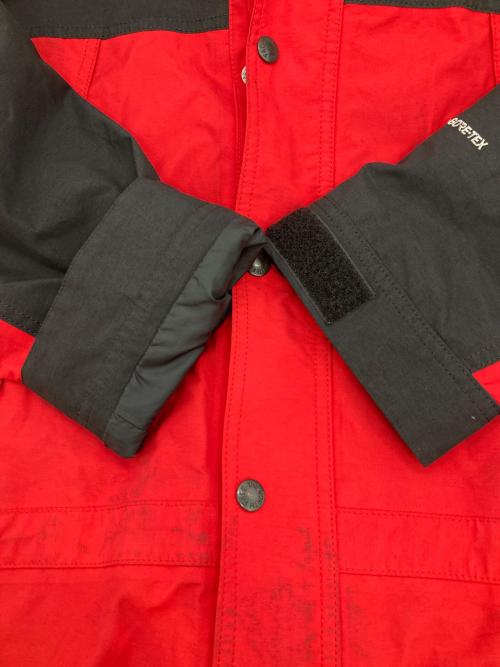 THE NORTH FACE（ザ ノース フェイス）THE NORTH FACE (ザ ノース フェイス) Mountain Light Jacket レッド×ブラック サイズ:Lの古着・服飾アイテム