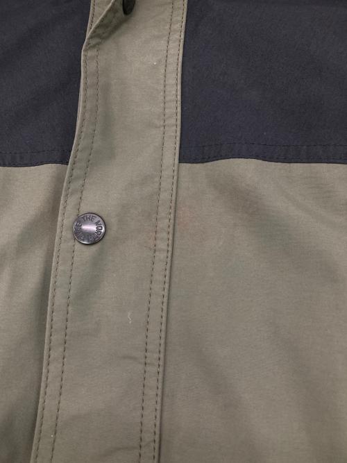 THE NORTH FACE（ザ ノース フェイス）THE NORTH FACE (ザ ノース フェイス) Mountain Light Jacket カーキ×ブラック サイズ:XLの古着・服飾アイテム