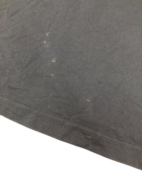 I.mdelusion（アイムデルーション）I.mdelusion (アイムデルーション) Printed Leather Cross Vintage Washed Tee グレー サイズ:Mの古着・服飾アイテム