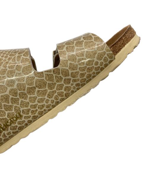 BIRKENSTOCK（ビルケンシュトック）BIRKENSTOCK (ビルケンシュトック) Arizona ベージュ サイズ:37の古着・服飾アイテム