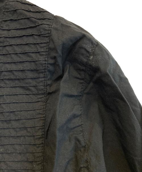 YACCO MARICARD（ヤッコマリカルド）YACCO MARICARD (ヤッコマリカルド) ピンタックフレアシャツ ブラック サイズ:1の古着・服飾アイテム