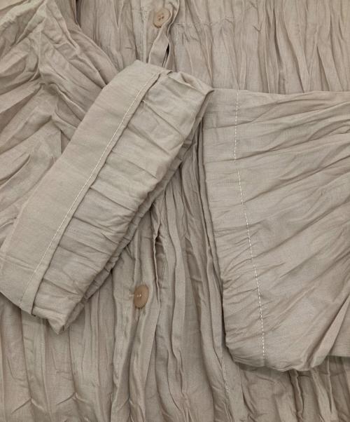 me ISSEY MIYAKE（ミーイッセイ ミヤケ）me ISSEY MIYAKE (ミーイッセイ ミヤケ) シワ加工チュニック ベージュ サイズ:Freeの古着・服飾アイテム