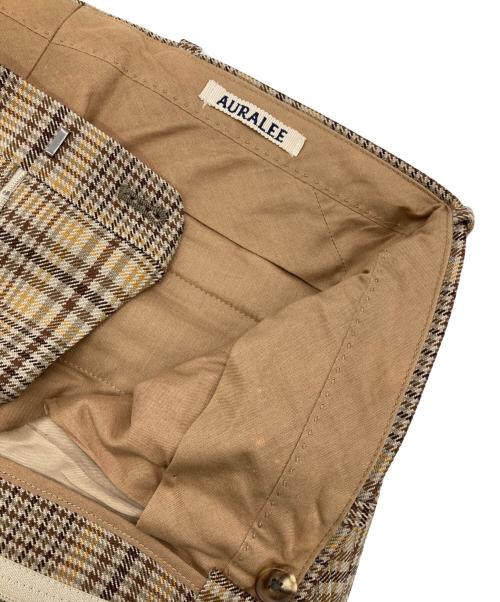 AURALEE（オーラリー）AURALEE (オーラリー) WOOL SERGE CHECK NARROW SLACKS ブラウン サイズ:4の古着・服飾アイテム