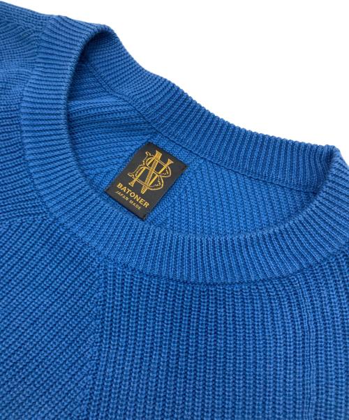 BATONER（バトナ―）BATONER (バトナ―) THE SEAISLAND COTTON SIGNATURE CREW NECK ブルー サイズ:1の古着・服飾アイテム