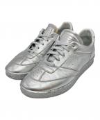 MM6 Maison Margielaエムエムシックスメゾンマルジェラ）の古着「メタリックシルバースニーカー」｜シルバー