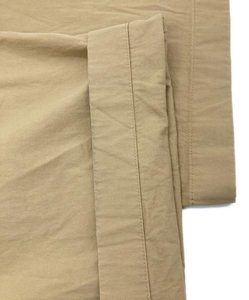 FRAMeWORK（フレームワーク）FRAMeWORK (フレームワーク) TUCK CHINO パンツ ベージュ サイズ:38の古着・服飾アイテム