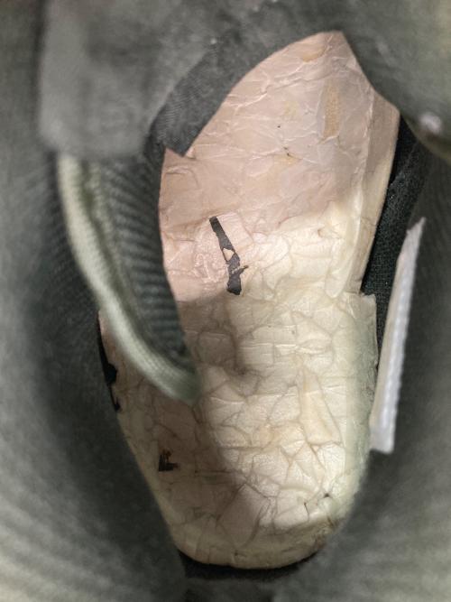 NIKE（ナイキ）NIKE (ナイキ) BILLIE EILISH (ビリー・アイリッシュ) Air Force 1 High '07 SP オリーブ サイズ:US9の古着・服飾アイテム