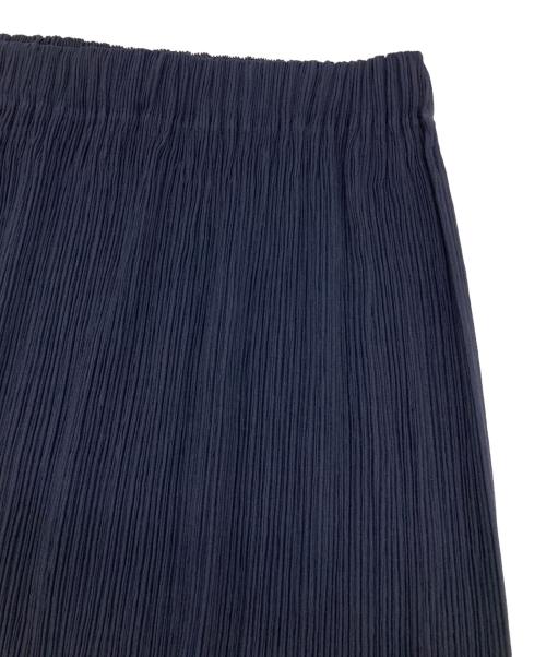 ISSEY MIYAKE（イッセイミヤケ）ISSEY MIYAKE (イッセイミヤケ) プリーツスカート ネイビー サイズ:1の古着・服飾アイテム