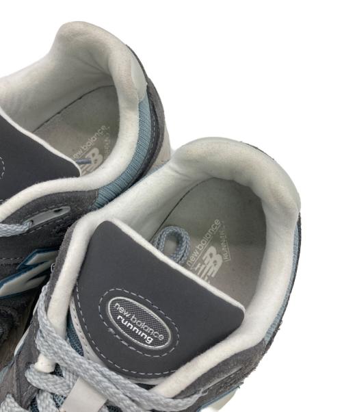NEW BALANCE（ニューバランス）NEW BALANCE (ニューバランス) M2002RFB グレー サイズ:US8.5の古着・服飾アイテム