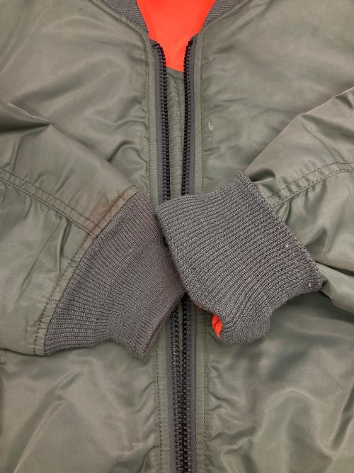 AVIREX（アヴィレックス）AVIREX (アヴィレックス) MA-1ジャケット オリーブ サイズ:Mの古着・服飾アイテム