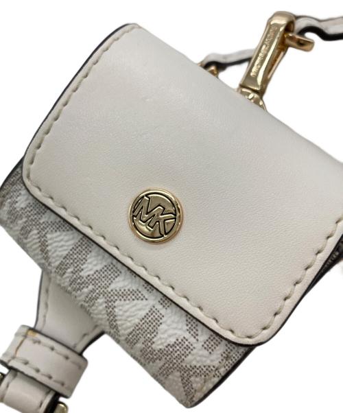 MICHAEL KORS（マイケル・コース）MICHAEL KORS (マイケル・コース) モノグラム 2way マルチポーチ スモール クロスボディバッグ ベージュの古着・服飾アイテム