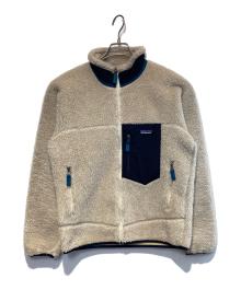 Patagonia（パタゴニア）の古着「CLASSIC RETRO-X JACKET」｜ベージュ