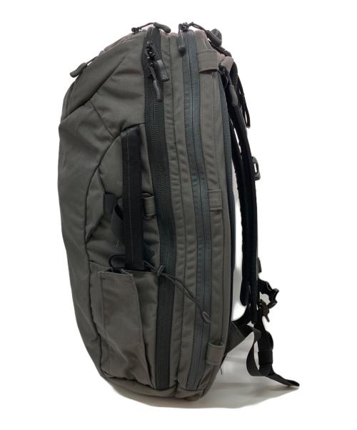 MINAAL（ミナール）MINAAL (ミナール) CARRY ON 2.0 グレーの古着・服飾アイテム