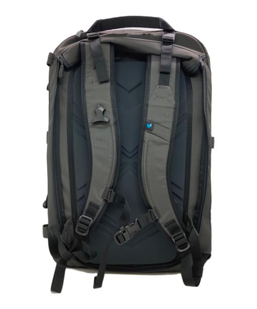 MINAAL（ミナール）MINAAL (ミナール) CARRY ON 2.0 グレーの古着・服飾アイテム