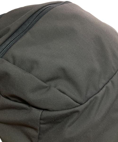 MINAAL（ミナール）MINAAL (ミナール) CARRY ON 2.0 グレーの古着・服飾アイテム