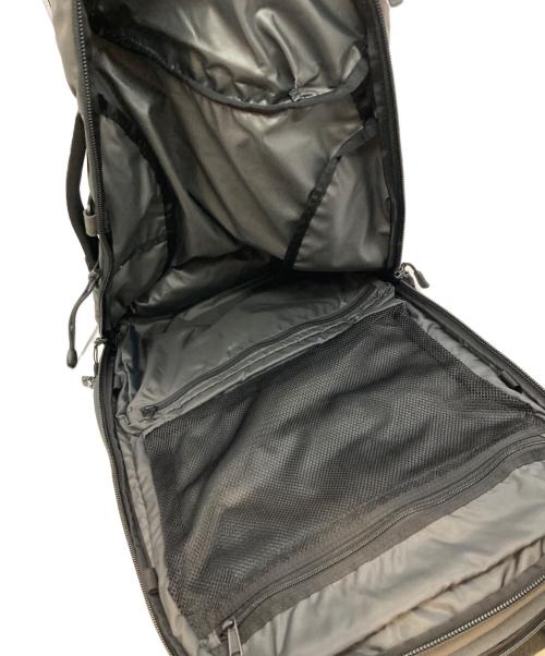 MINAAL（ミナール）MINAAL (ミナール) CARRY ON 2.0 グレーの古着・服飾アイテム