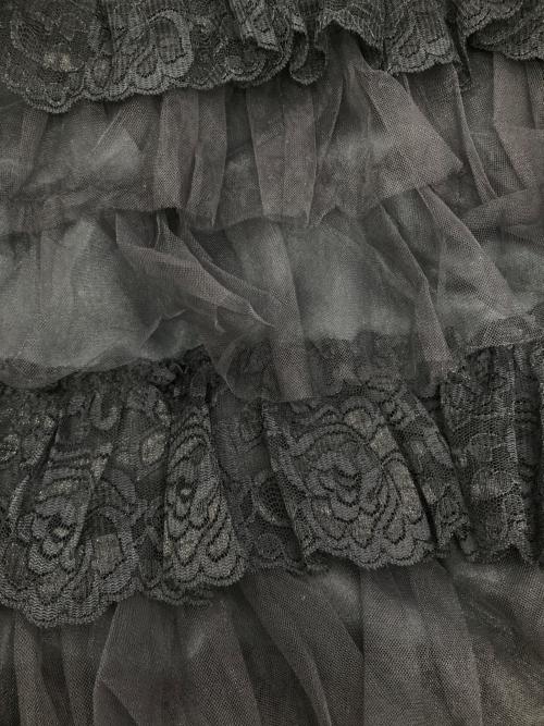foufou（フーフー）foufou (フーフー ザドレス) tulle lace black tiered skirt ブラックの古着・服飾アイテム