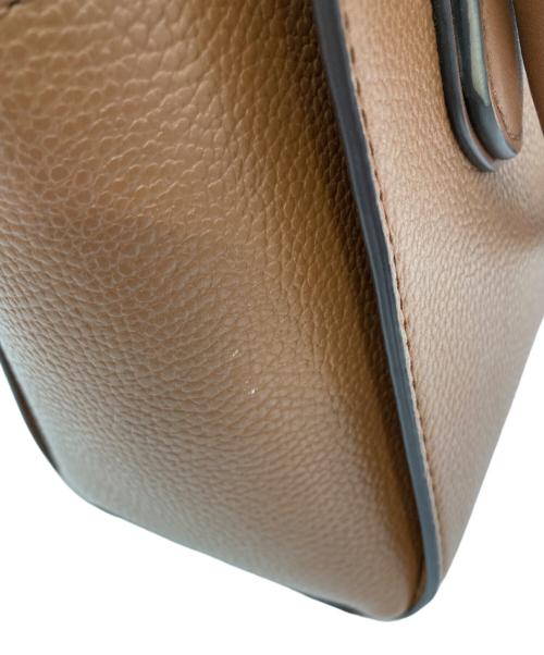 MICHAEL KORS（マイケルコース）MICHAEL KORS (マイケル・コース) ダリア2IN1サッチェルスモール ブラウン×ホワイトの古着・服飾アイテム