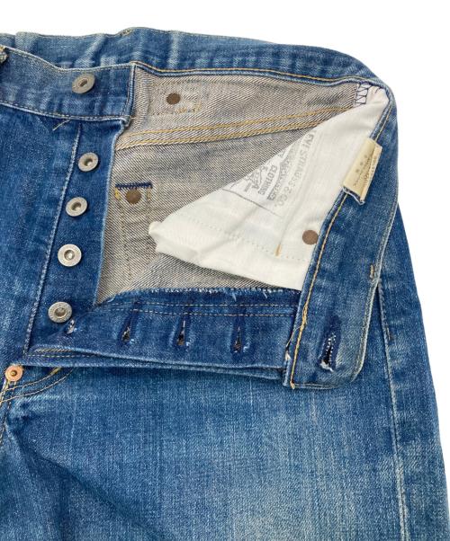 LEVI'S（リーバイス）LEVI'S (リーバイス) 701XXデニムパンツ インディゴ サイズ:31×33の古着・服飾アイテム
