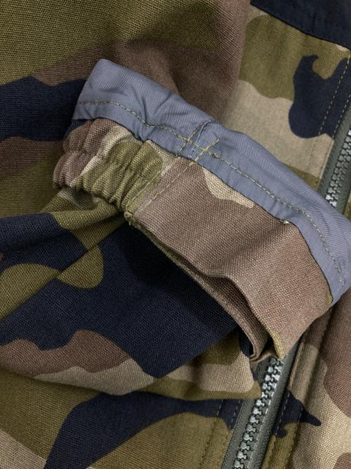 Columbia（コロンビア）Columbia (コロンビア) Boulderinng Batholith Jacket ブラック×オリーブ サイズ:Sの古着・服飾アイテム