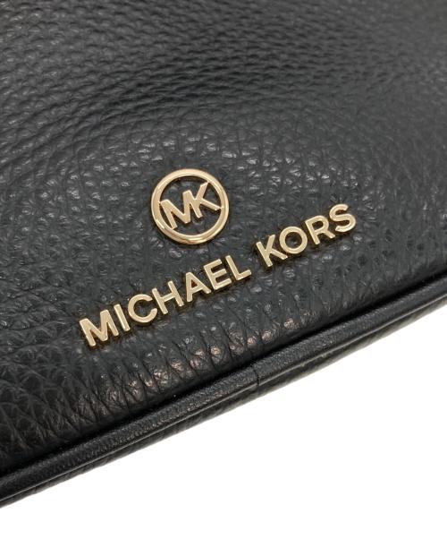 MICHAEL KORS（マイケル・コース）MICHAEL KORS (マイケル・コース) スレーターエクストラ スモールペプルド レザースリングバッグ ブラックの古着・服飾アイテム