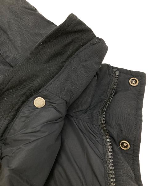 CarHartt（カーハート）CarHartt (カーハート) ダウンベスト ブラック サイズ:Lの古着・服飾アイテム