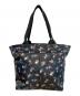 LeSportsac（レスポートサック）の古着「花柄トートバッグ」｜ブラック