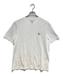 maison kitsune（メゾンキツネ）の古着「CHILLAX FOX PATCH REGULAR TEE SHIRT」｜ホワイト