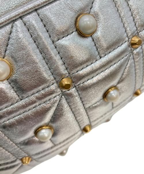 GUCCI（グッチ）GUCCI (グッチ) GGマーモントスモールカメラバッグ シルバーの古着・服飾アイテム