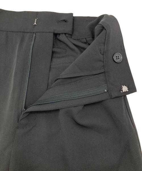 MARY QUANT（マリークヮント）MARY QUANT (マリークヮント) スリットリボンパンツ ブラック サイズ:M 未使用品の古着・服飾アイテム