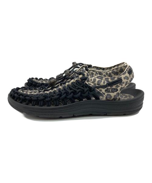 KEEN（キーン）KEEN (キーン) green label relaxing (グリーンレーベルリラクシング) UNEEK ベージュ×ブラック サイズ:US7.5の古着・服飾アイテム