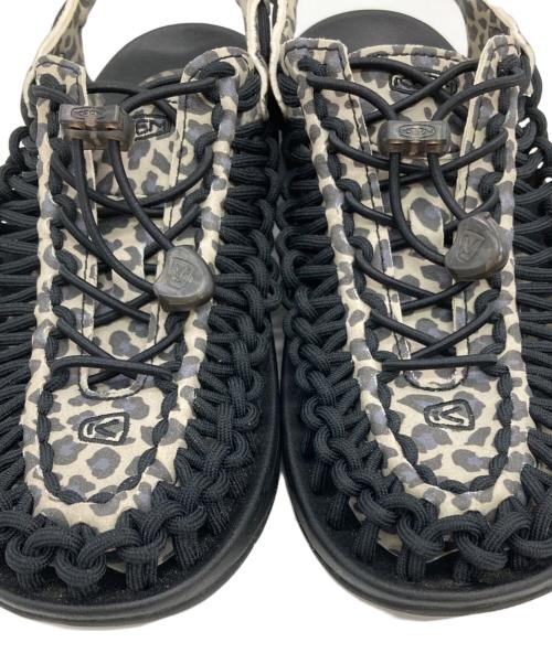 KEEN（キーン）KEEN (キーン) green label relaxing (グリーンレーベルリラクシング) UNEEK ベージュ×ブラック サイズ:US7.5の古着・服飾アイテム