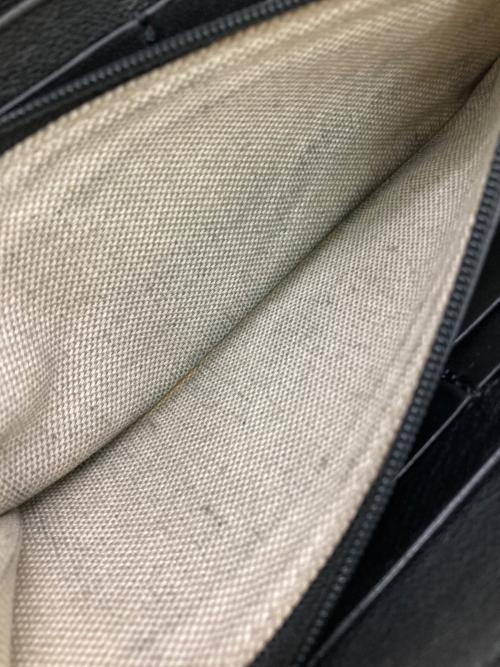 JIMMY CHOO（ジミーチュウ）JIMMY CHOO (ジミーチュウ) FILIPAラウンドジップウォレット ブラックの古着・服飾アイテム