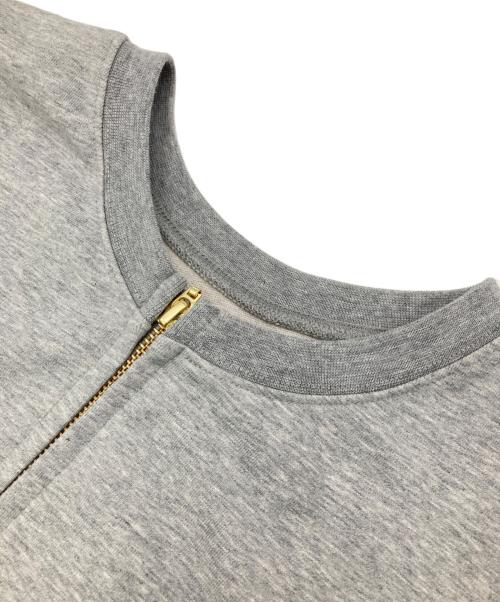 IENA（イエナ）IENA (イエナ) ジップオープン2WAYスウェットプルオーバー グレー サイズ:Free 未使用品の古着・服飾アイテム