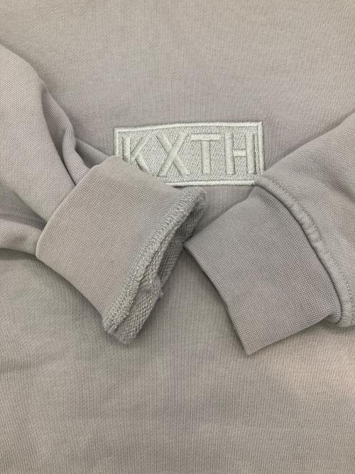 KITH（キス）KITH (キス) Cyber Monday Crewneck ベージュ サイズ:Sの古着・服飾アイテム