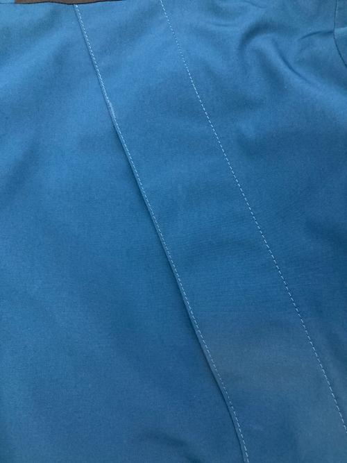 THE NORTH FACE（ザ ノース フェイス）THE NORTH FACE (ザ ノース フェイス) 1990 MOUNTAIN JACKET GTX ブルー×ブラック サイズ:Sの古着・服飾アイテム
