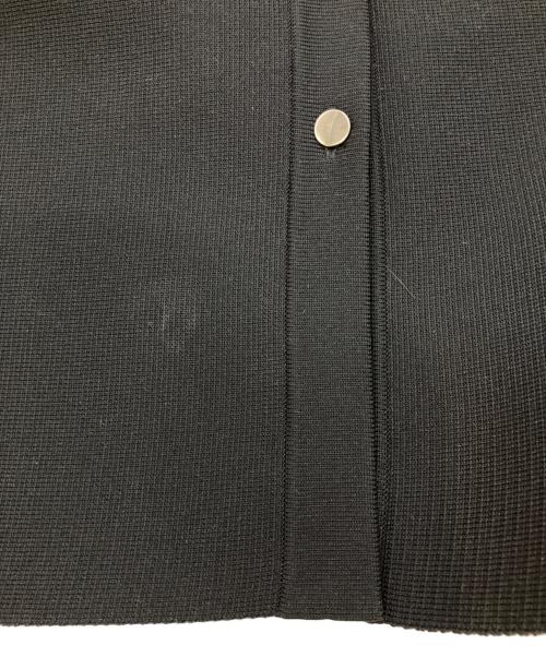 UNITED ARROWS TOKYO（ユナイテッドアローズトウキョウ）UNITED ARROWS TOKYO (ユナイテッドアローズトウキョウ) ミニフリルニットカーディガン ブラック サイズ:Freeの古着・服飾アイテム