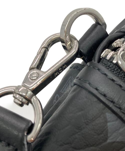 MCM（エムシーエム）MCM (エムシーエム) Small Klassik Crossbody Bag ブラックの古着・服飾アイテム