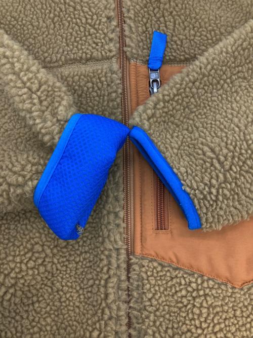 Patagonia（パタゴニア）Patagonia (パタゴニア) Ws Classic Retro-X Jkt ブラウン サイズ:Mの古着・服飾アイテム