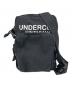 UNDERCOVER（アンダーカバー）の古着「ロゴプリントショルダーバッグ」｜ブラック