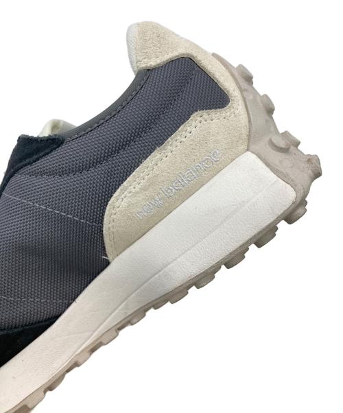 NEW BALANCE（ニューバランス）NEW BALANCE (ニューバランス) U327FE ホワイト×ネイビー サイズ:US7の古着・服飾アイテム