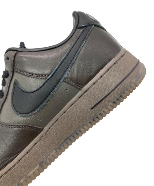 NIKE（ナイキ）NIKE (ナイキ) AIR FORCE 1 LOW ブラウン サイズ:US8の古着・服飾アイテム