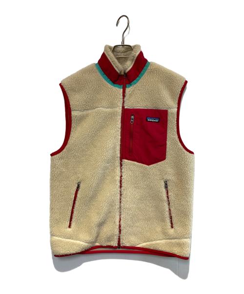 Patagonia（パタゴニア）Patagonia (パタゴニア) クラシックレトロＸベスト ベージュ×レッド サイズ:Mの古着・服飾アイテム