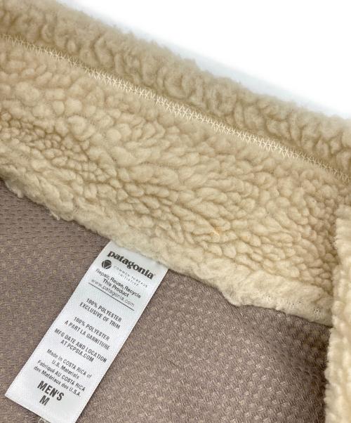 Patagonia（パタゴニア）Patagonia (パタゴニア) クラシックレトロＸベスト ベージュ×レッド サイズ:Mの古着・服飾アイテム