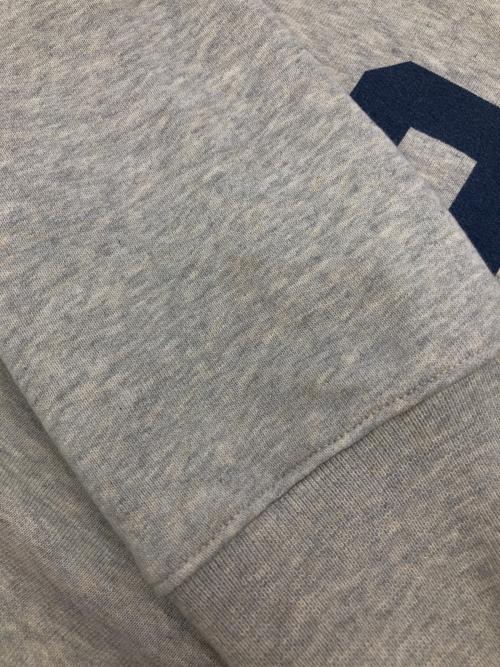 A.P.C.（アーペーセー）A.P.C. (アーペーセー) クルーネックスウェット グレー サイズ:Mの古着・服飾アイテム