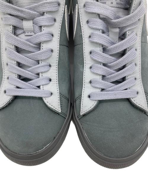 NIKE SB（ナイキエスビー）NIKE SB (ナイキエスビー) FPAR (エフピーエーアール) SB BLAZER LOW QS グレー サイズ:US9.5の古着・服飾アイテム